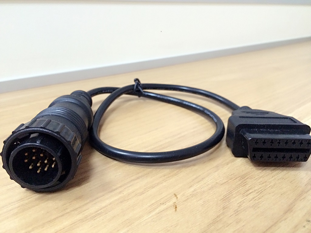 ZXK030-Mercedes 14P MALE TO J1962 16P Getting out