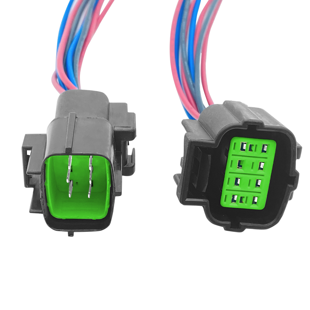 Waterproof and dustproof connector waterproof wire plug for vehicle