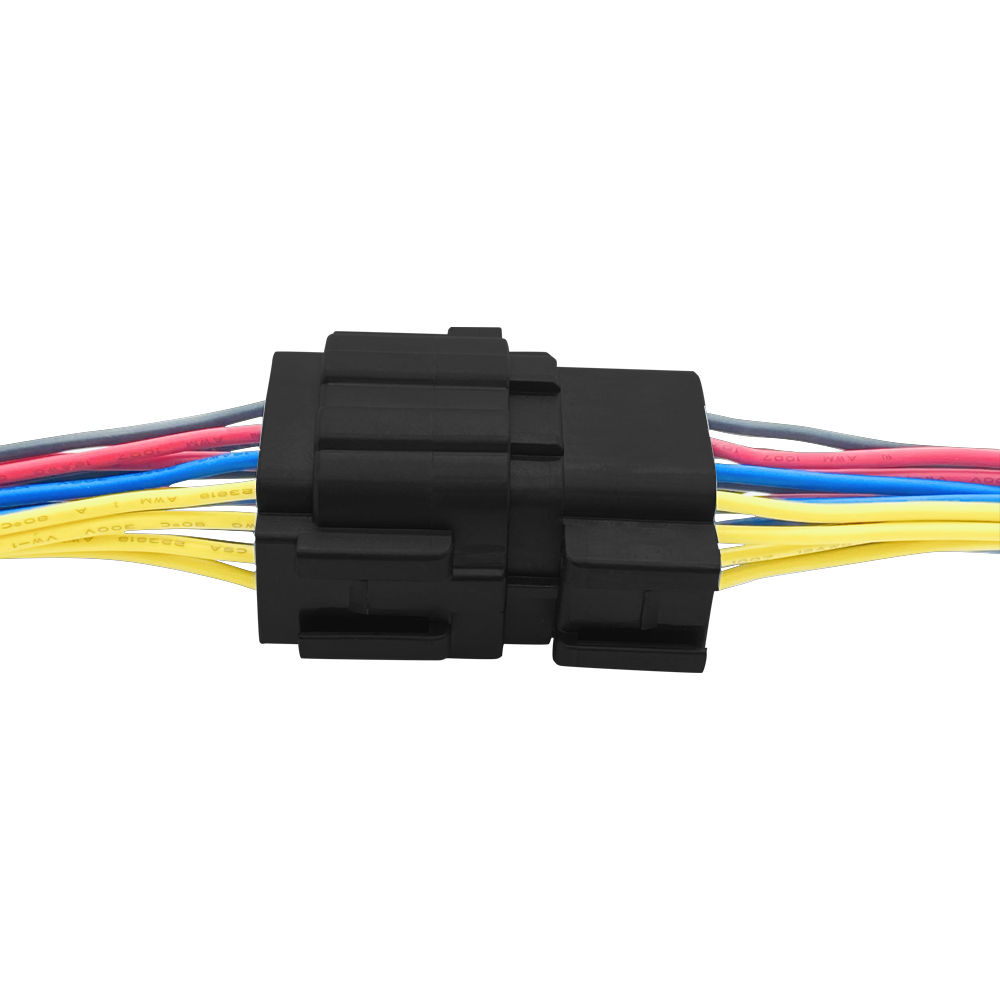 Waterproof And Dustproof Connector Waterproof Wire Plug for Vehicle