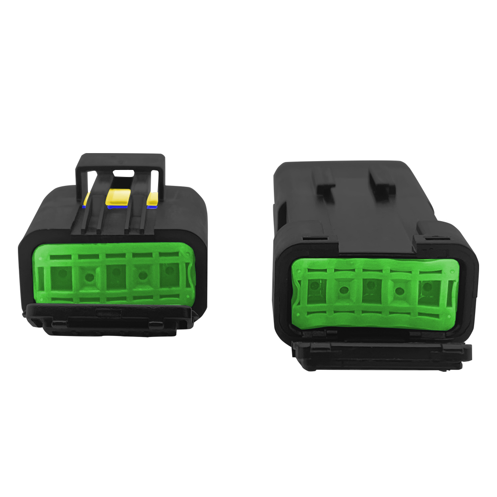 Plug and socket fittings of automobile electronic fuel pump