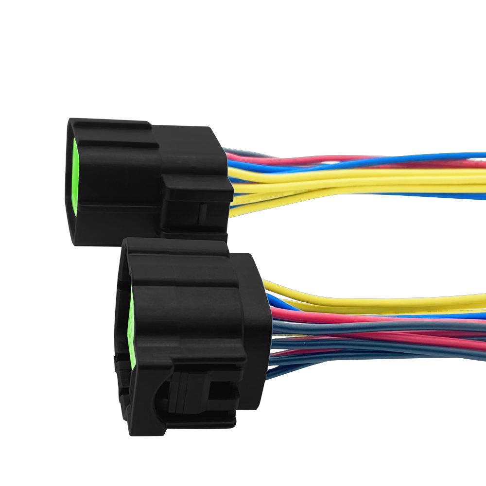 Waterproof And Dustproof Connector Waterproof Wire Plug for Vehicle